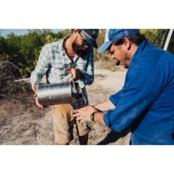 Yeti Rambler Jug 3,8L - Drikkeflaske -Udeliv Gear yeti rambler jug 38l drikkeflaske 4